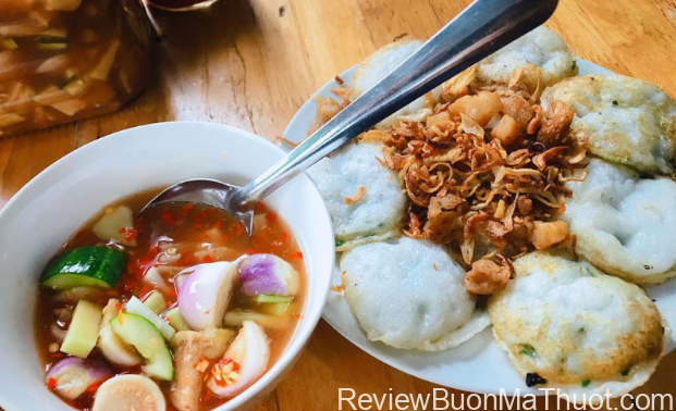 Bánh khọt (Ảnh – vespa_khigia)